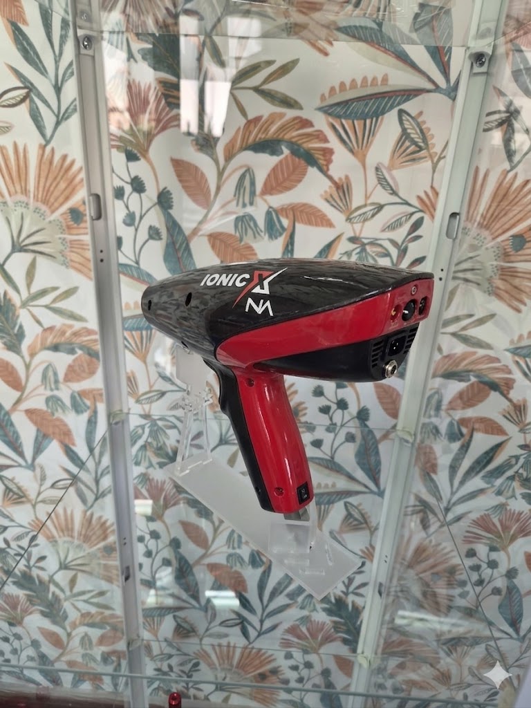 PISTOLA IONICER NA ANTIESTATICA PRO CON SOPORTE MAGNETICO Y MANOMETRO NA